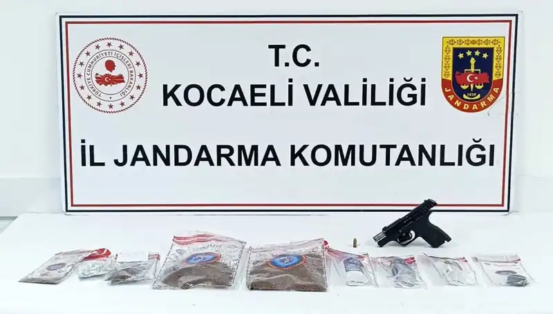 Kocaeli'de Dev Uyuşturucu Operasyonu: Polis ve Jandarma Yüzlerce Kilo Ele Geçirdi