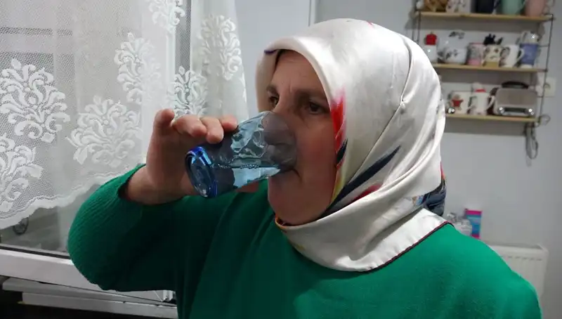 30 Yıldır Nisan Yağmurunu Şifa Niyetine Tüketiyor: İşte Sırrı!