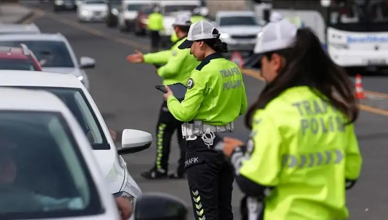 Trafikte Binlerce Sürücüye Ceza: Haftalık Denetimlerin Sonuçları