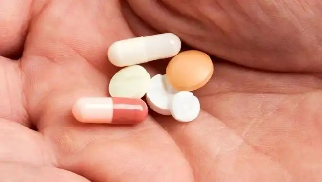 Reçetesiz İlaç Kullanımında Dikkat Edilmesi Gereken Kritik Noktalar