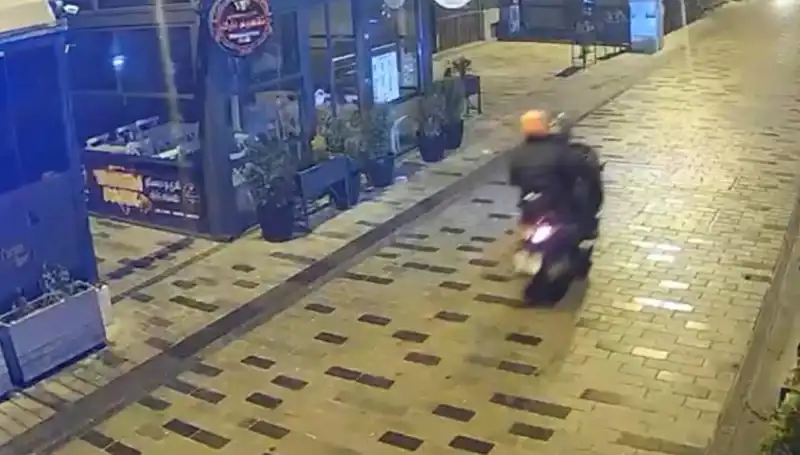 Gece Kulübü Haraç Saldırısı: Torpil ve Silahın Dehşet Anları