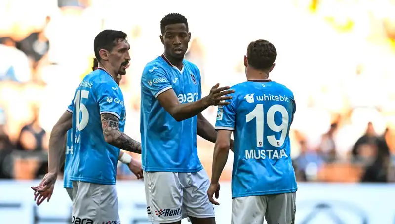 Trabzonspor, Adana Demirspor'u Tek Golle Geçerek Üç Puanı Kaptı