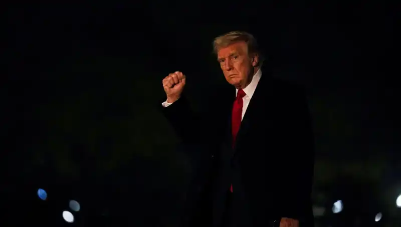 Ticaret Savaşı Amerika Birleşik Devletleri'nde Trump’a Olan Desteği Azaltıyor
