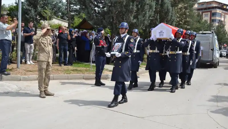 Şehit Gözyaşlarıyla Uğurlandı: Güvenlik Güçlerimiz Son Yolculuğuna Hazır