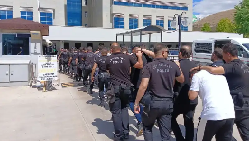 Ankara'daki Tehdit ve Haraç Çetesine Büyük Operasyon: Avukatlar da Tutuklandı