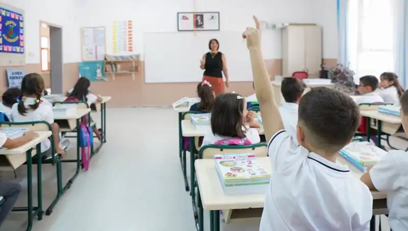 Öğretmenlerin Mayıs Ek Ders Ödemeleri Bayramdan Önce Yapılacak mı?