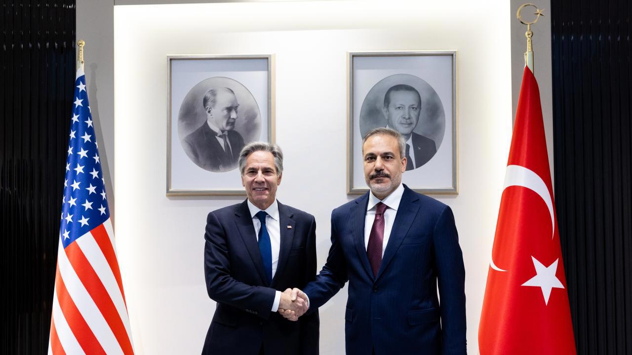 Bakan Fidan, ABD Dışişleri Bakanı Blinken ile Video Konferans Görüşmesi Gerçekleştirdi