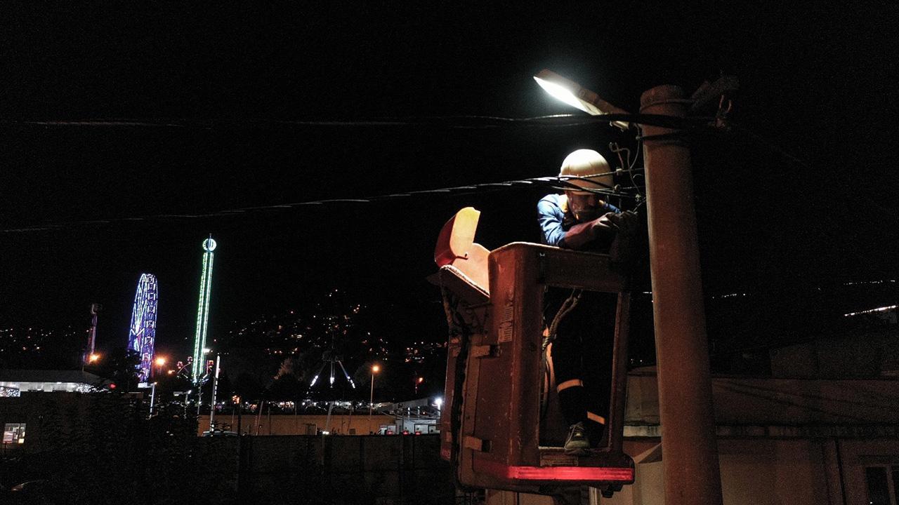 Yılbaşında Saha Ekipleri, Kesintisiz Enerji İçin Çalıştı