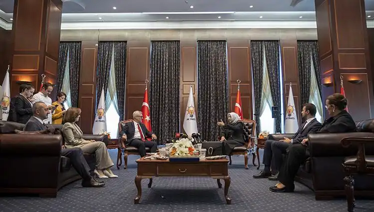 AK Parti Bayramlaşma Programı Açıklandı: CHP Neden Katılmadı?