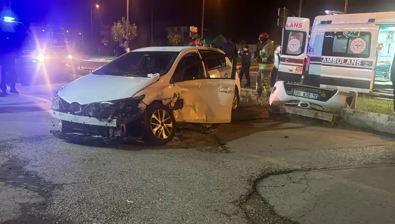 Pikap ve Otomobil Çarpıştı: Kaza Anında Yaşananlar ve Sonrası
