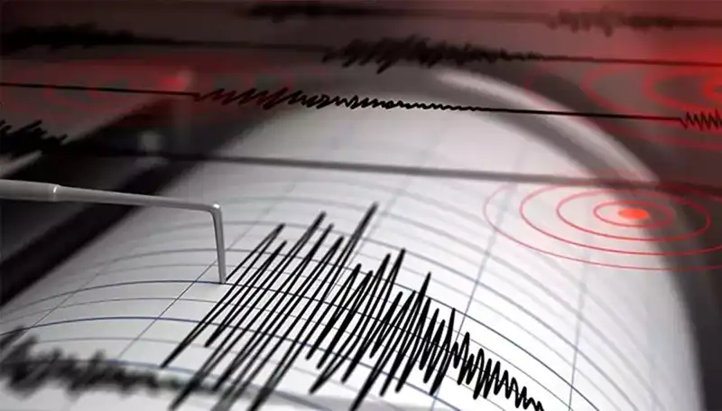 Datça Açıklarında Şiddetli Deprem: Halk Alarmda!