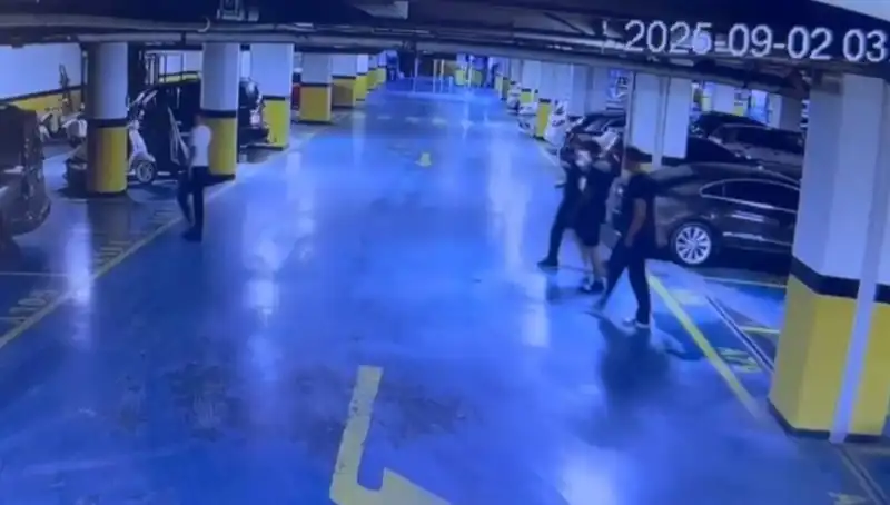Tekstilci İş Adamı İzmir'de Kaçırıldı, İzi Bağcılar’da Bulundu: 15 Milyon Lira Fidye İstemesi Yapıldı