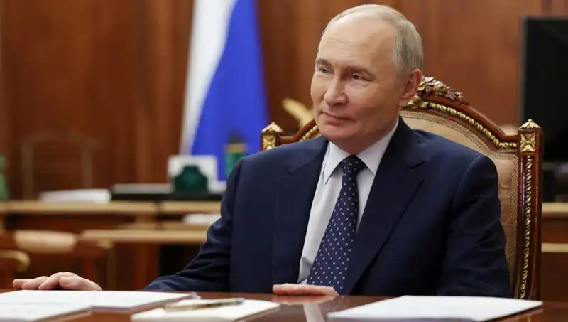 Putin ve Xi Jinping: Uzayda Kapsamlı Bir İş Birliği Mi Geliyor?