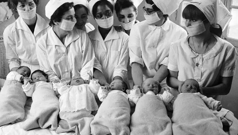 70 Yıl Sonra Hastanede Karışan İki Kardeş, DNA Testiyle Bir Araya Geldi
