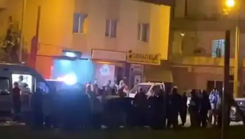 Mahalledeki Trafik Sorununa Vatandaşlar El Attı: Olay Büyüdü