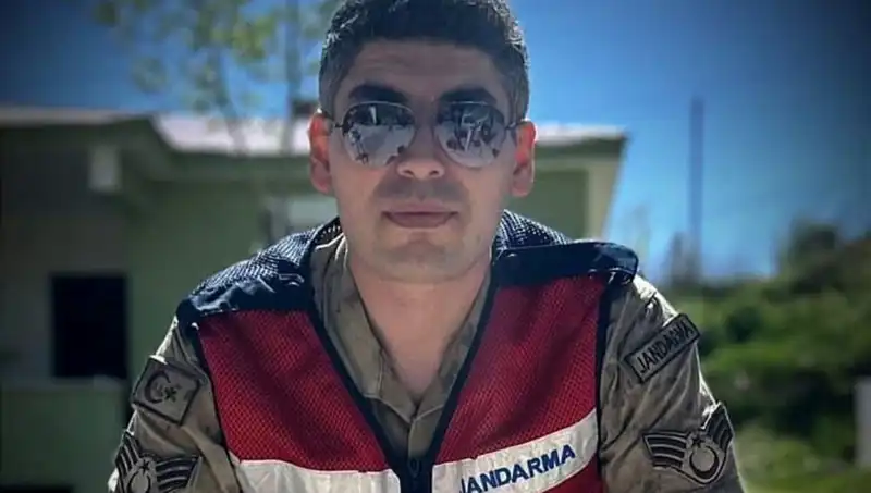 Kadir Astsubay, Halı Saha Maçında Hayatını Kaybetti: Acı Olay Tüm Ülkede Şok Yarattı