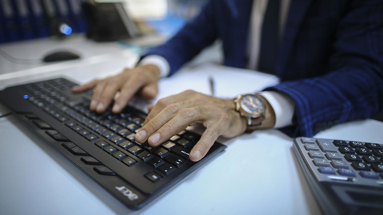 Memur ve Emeklisine Yeni Zammı Açıklanacak
