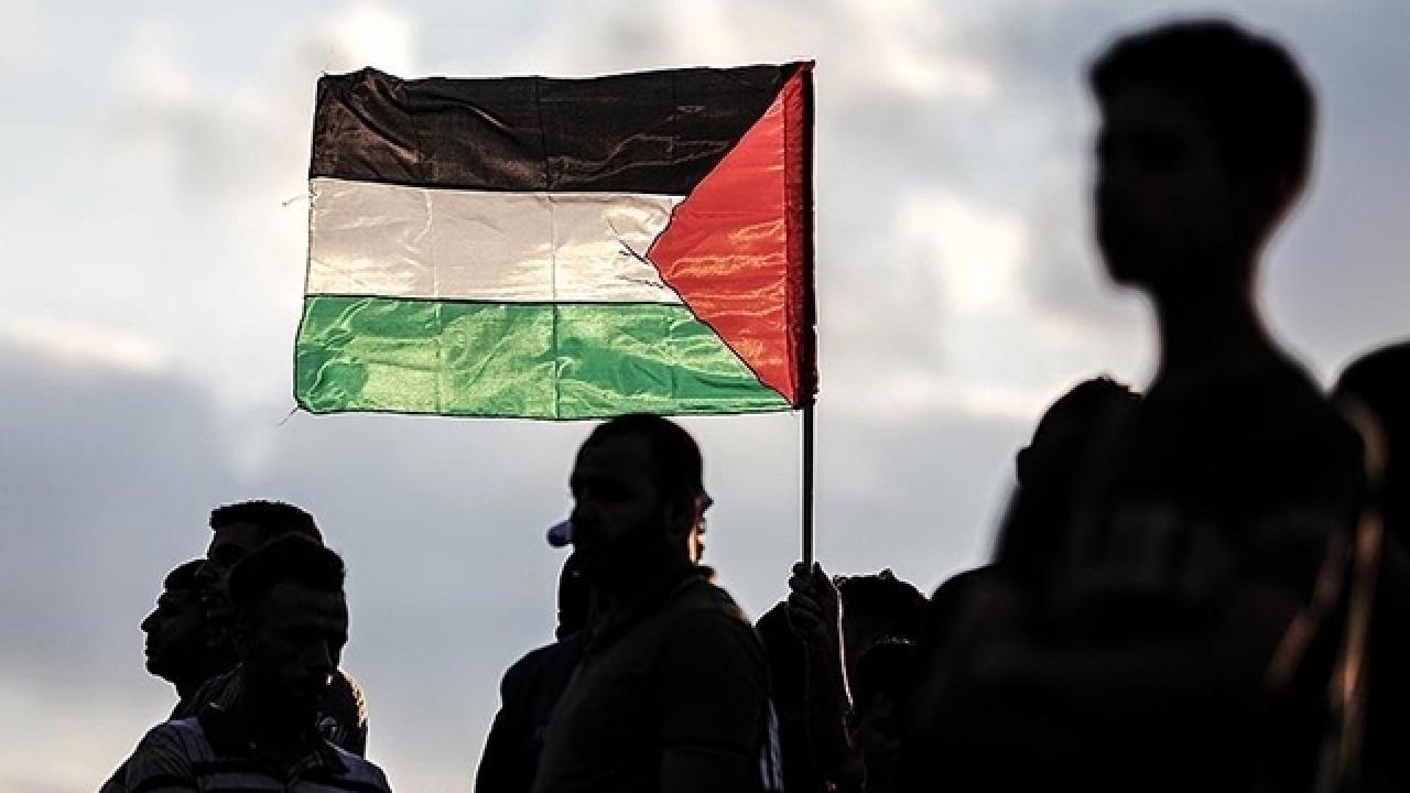 Hamas, İsrail'in Engellerini Kaldırmak İçin Arabulucularla İşbirliği Yaptı