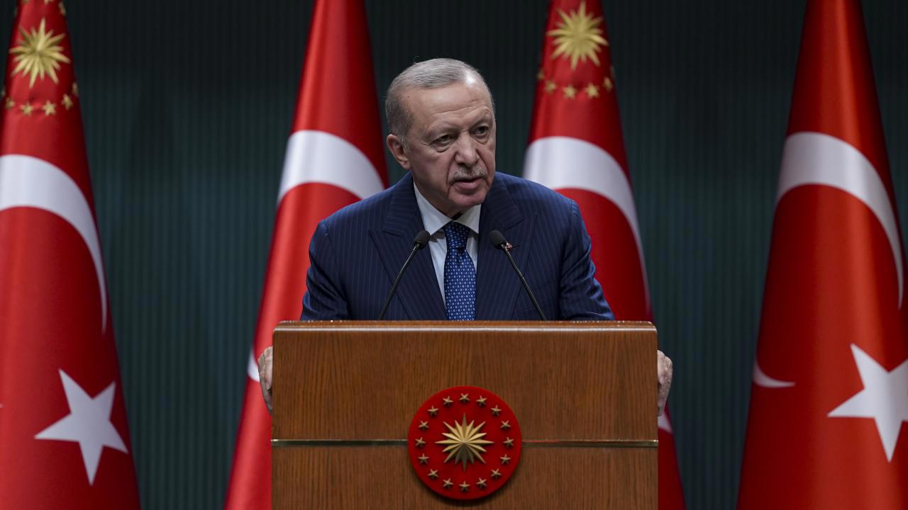 Cumhurbaşkanı Erdoğan'dan depremzedelere destek sözü
