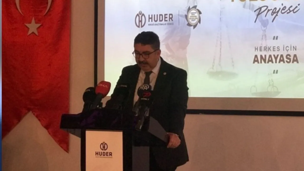 HUDEK, “Türkiye’nin Sivil Anayasa Yolculuğu” Projesini Kamuoyuna Tanıttı