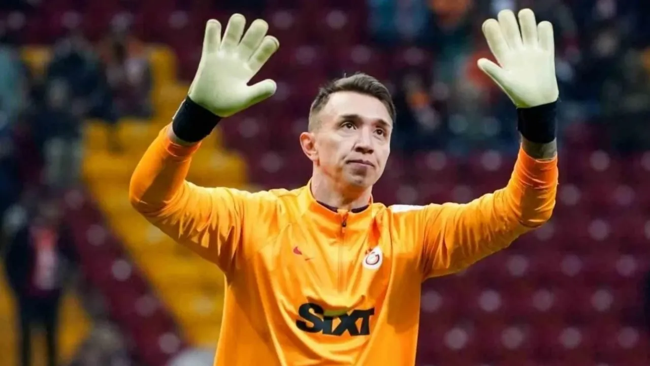 Fernando Muslera, Ülkesinde Futbol Takımı Satın Aldı