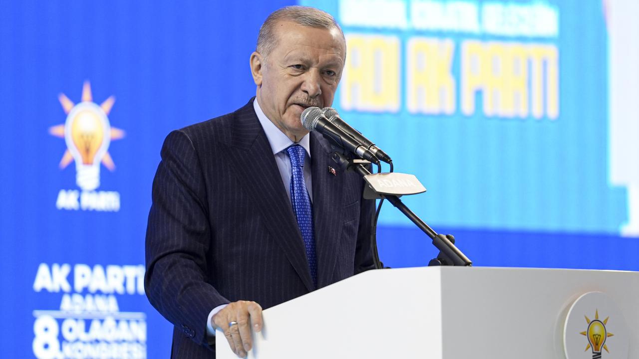 Cumhurbaşkanı Erdoğan'dan Beşiktaş ve Esenyurt ziyareti