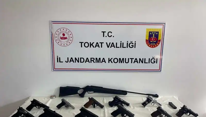 Tokat'ta Kaçak Silah Operasyonunda 2 Şüpheli Yakalandı!