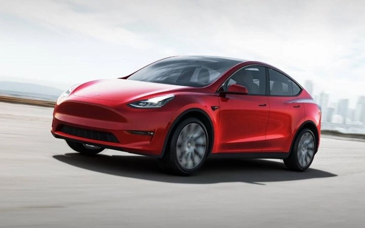 Tesla Model Y’nin 7 Koltuklu Versiyonu Avrupa Pazarına Giriş Yapıyor