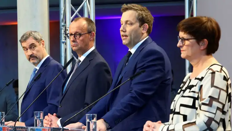 Almanya'da GroKo Korkusu: SPD Üyeleri CDU/CSU ile Koalisyonu Onayladı