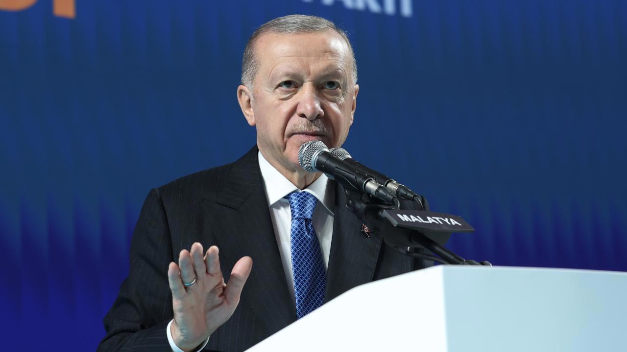 Cumhurbaşkanı Erdoğan'dan sert açıklamalar: Hesap verecekler!