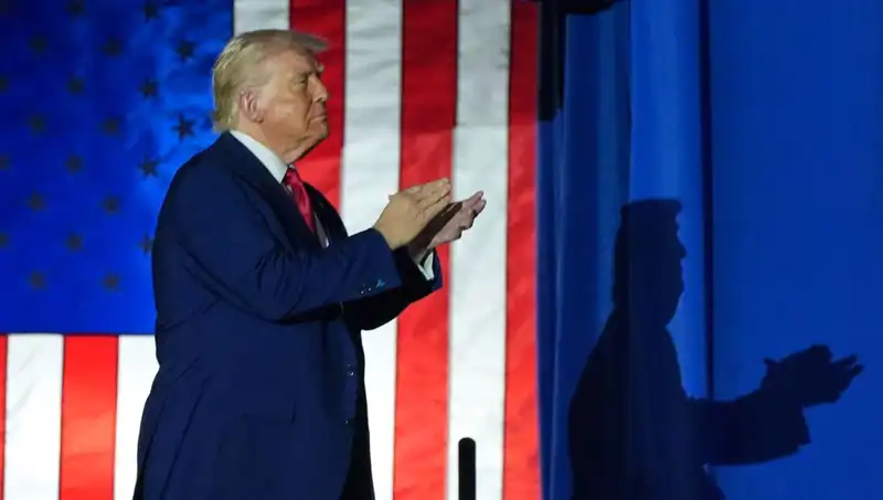 Trump, 100 Günde Tarihi Değişimler Gerçekleştirdiğini Açıkladı