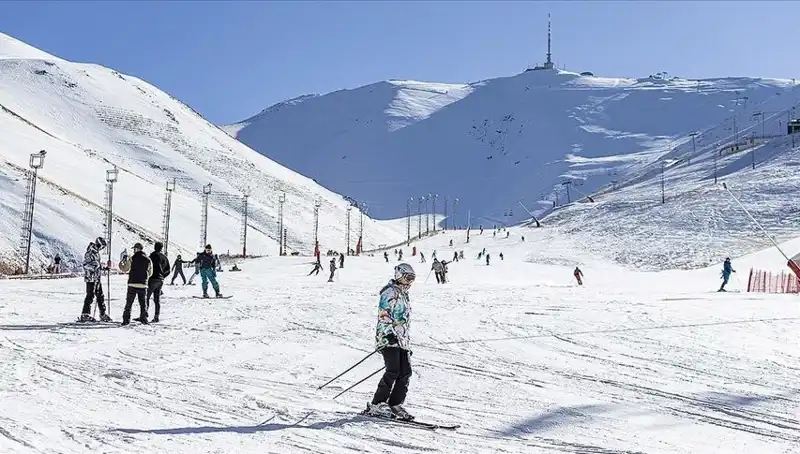 Palandöken'de Bu Kış En Yüksek Kar Kalınlığı Kaydedildi!