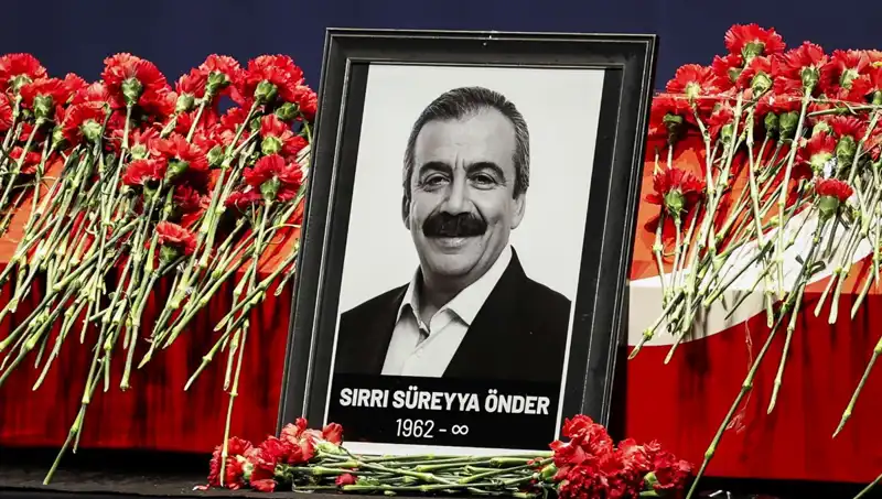 Meclis’te Sırrı Süreyya Önder Anması: Dayanışma ve Hatırlama