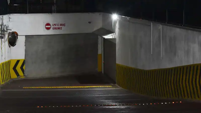 Sitede Husumet Cinayetle Sonlandı: Olayın Detayları ve Gözaltılar
