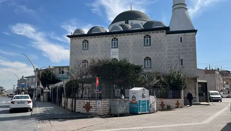 Cami Tuvaletinde Bulunan Gizemli Ceset: Olayın Ardındaki Gerçek Ne?