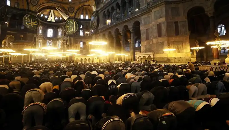 2025 Ramazan Bayramı Ne Zaman? Tutkulu Bekleyiş Başladı!