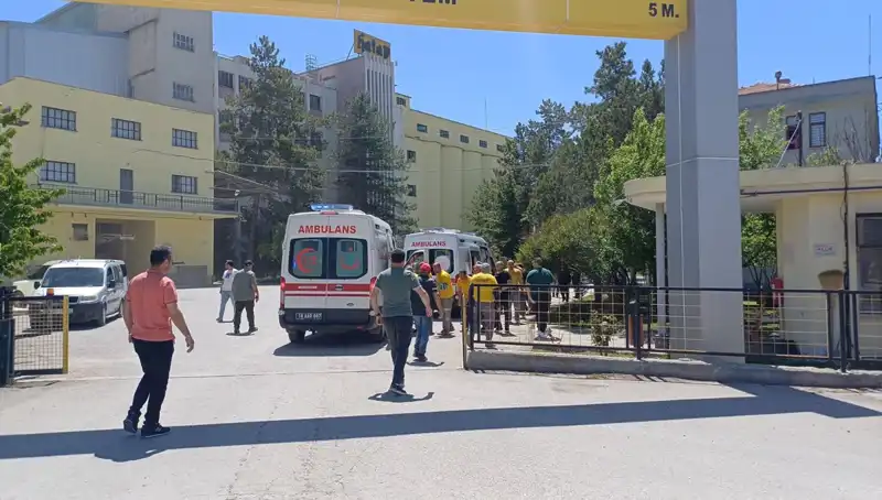 Çorum'daki Un Fabrikasında Şok Edici Patlama: Yaralılar ve Sebepler Ne?