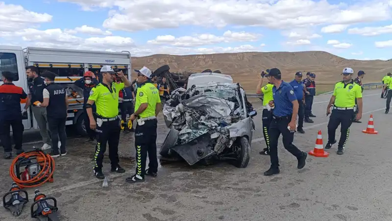 Yozgat'ta Şok Eden Kaza: 3 Can Gitti, 2 Kişi Yaralı!