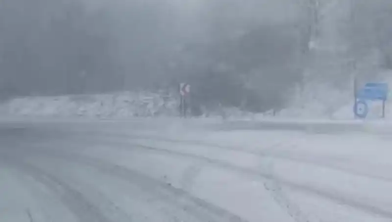 Hava Durumunda Şaşırtan Değişim: Üç Mevsim Bir Haftada!