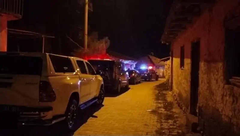 Oğulun Elinden Gelen Mesele: Baba Cenaze Töreni Yapıldı
