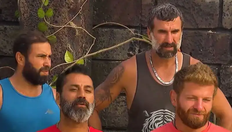 Survivor’da Şok Veda: Yarışmacılar Kaderlerine Yine Boyun Eğdi!