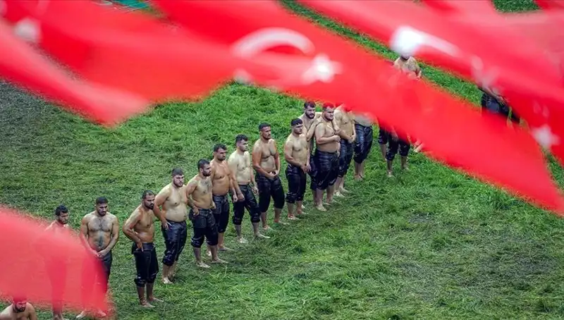 664. Tarihi Kırkpınar Yağlı Güreşleri Başlıyor: 40 Başpehlivan ve 826 Sporcu