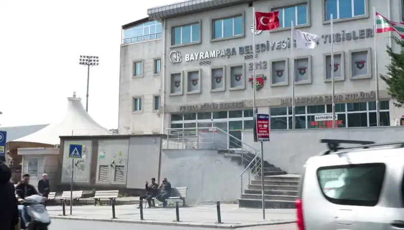 Arda Turan Spor Kompleksi Otoparkını Su Bastı, Tesiste Kriz Ortaya Çıktı!
